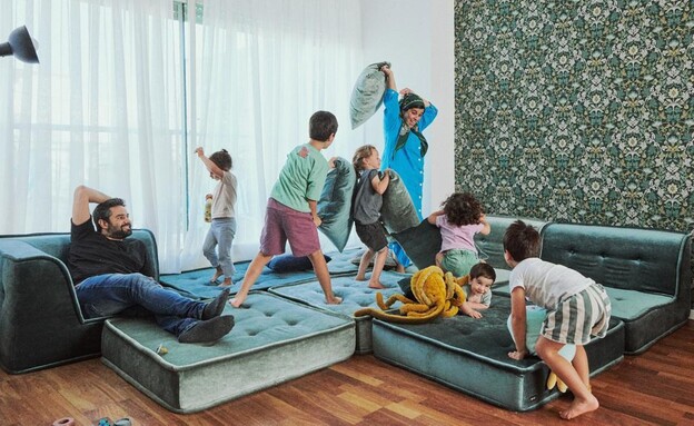 הבית של חן קורן מציצים