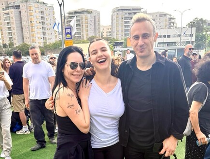 הזמן טס: בתם הקטנה של אסף אמדורסקי ומיכל אמדורסקי התגייסה