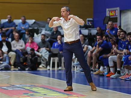 (לירון מולדובן)