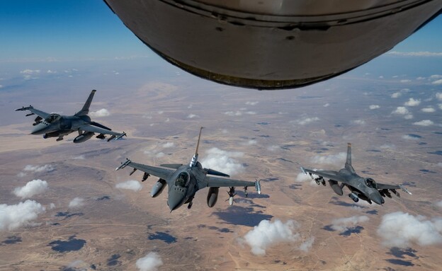 צבא ארה"ב במבצע "זעם אדיר" באיראן