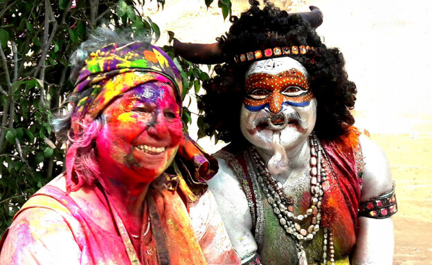 דליה וייס בחגיגות ההולי בהודו (צילום: באדיבות המצולמת)