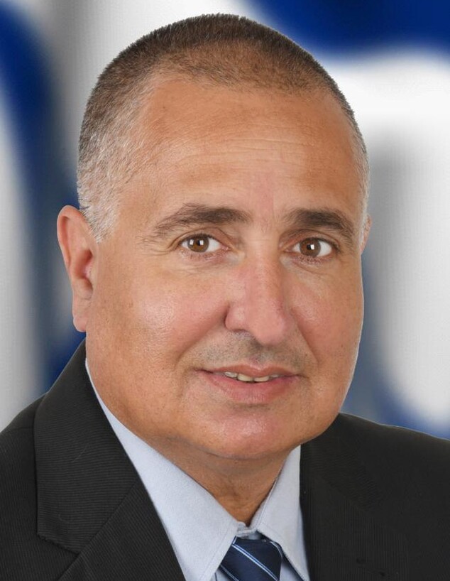 שחר שוחט