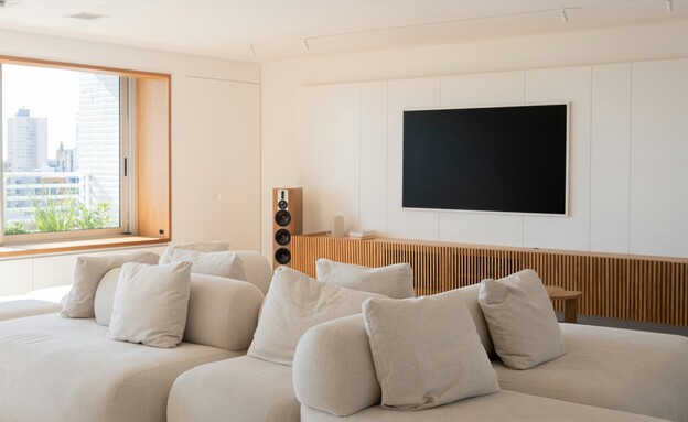 ספת אי רב כיוונית צילום Caroline Badran