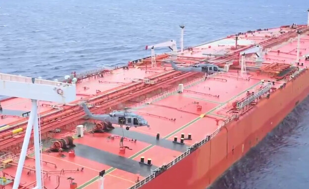 כוחות אמריקנים השתלטו על מכלית נפט המקושרת לאיראן