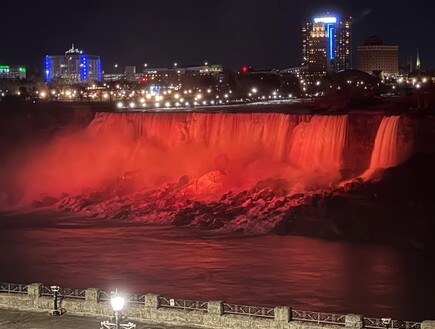 בקצה השני של העולם: המחווה המרגשת למשפחת ביבס