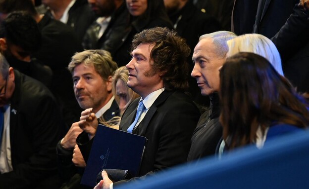 נשיא ארגנטינה חאבייר מיליי בטקס הדלקת המשואות