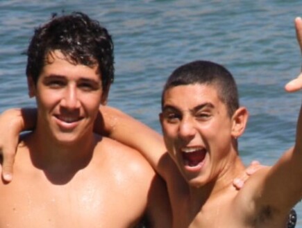 "יצאתי מעזה וקיבלתי את ההודעה שנהרגת": עידו מלכה על חבר הילדות שלא חזר