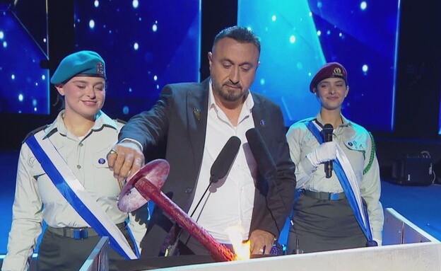 מדליקי המשואות