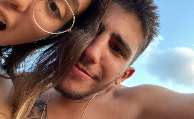 בנות זוג שכולות 