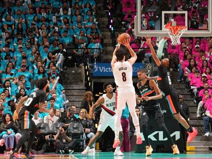 Jesse D. Garrabrant/NBAE via Getty Images (צילום: ספורט 5)