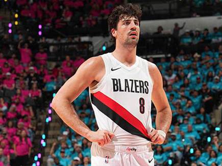 יצליח להדהים את הספרס? אבדיה (GETTY) יצליח להדהים את הספרס? אבדיה (GETTY)