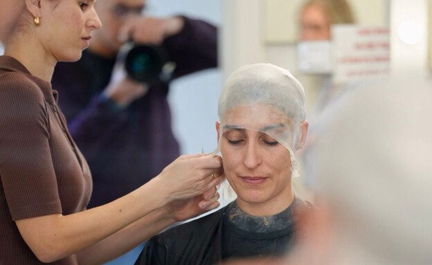 שני כהן מאחורי הקלעים