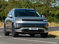 רכב הפנאי החשמלי היקר ביותר של יונדאי נחת בישראל