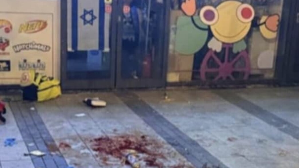 זירת הרצח בפיצרייה בפתח תקווה