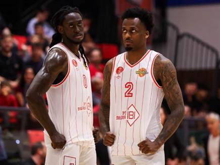 בלייקני ומוטלי, לא מנעו סנסצייה (מאור אלקסלסי)