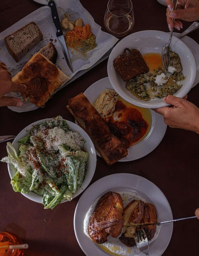 סוזנה בבארותיים. התפריט מתעדכן לעיתים קרובות