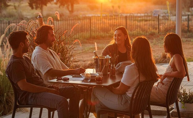 סוזנה בבארותיים. יפה פה בשקיעה
