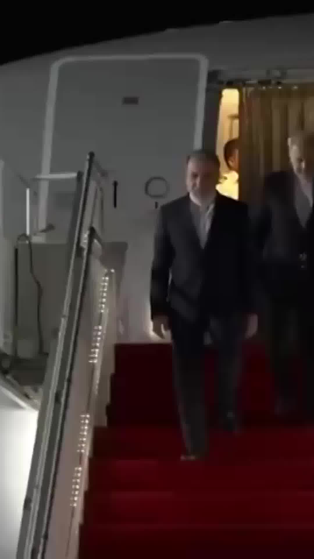 שר החוץ של איראן עבאס עראקצ'י נפגש אמש באיסלמבאד עם שר החוץ של פקיסטן