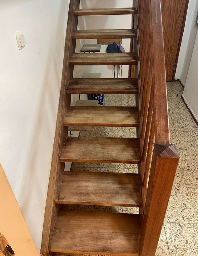 מייקאובר לשכורה שנקנתה מדרגות לפני ג 