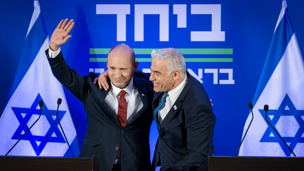 הבטחות בנט, פרטי ההסכם - והעקיצה של איזנקוט