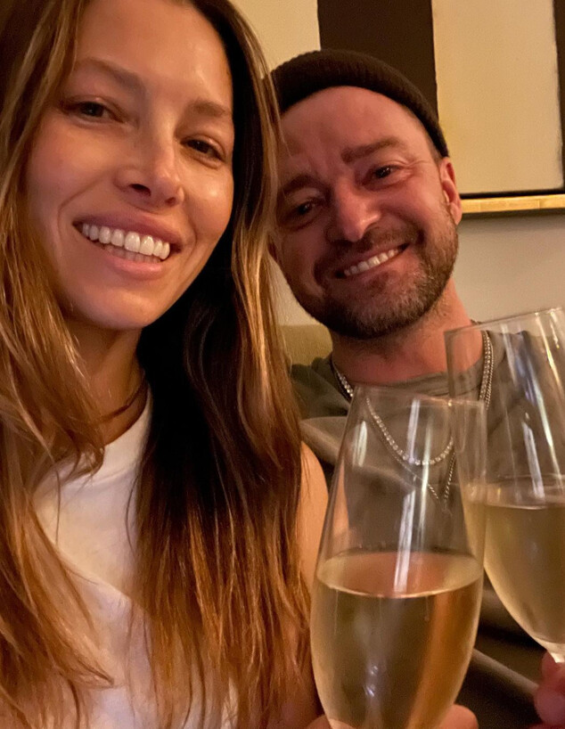 ג'סיקה בייל וג'סטין טימברלייק