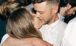 ג'סיקה בייל וג'סטין טימברלייק (צילום: jessicabiel, instagram)