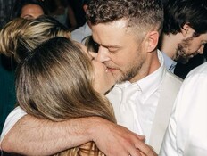 ג'סיקה בייל וג'סטין טימברלייק (צילום: jessicabiel, instagram)