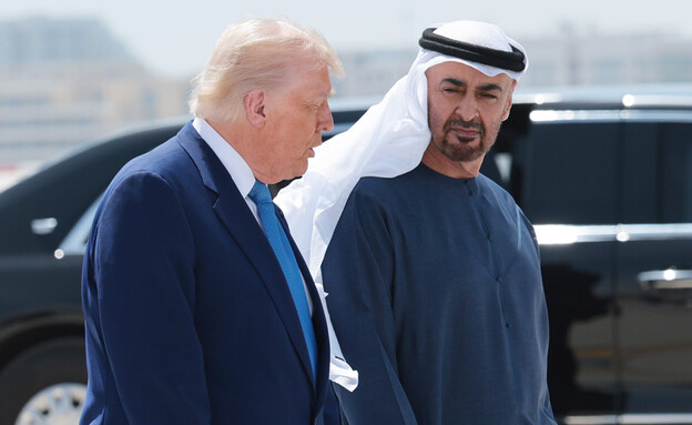 מנהיג איחוד האמירויות מוחמד בן זאיד ונשיא ארה"ב (צילום: Win McNamee/Getty Images)