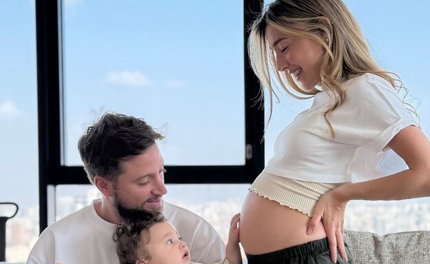 אן זיוי היריון שני