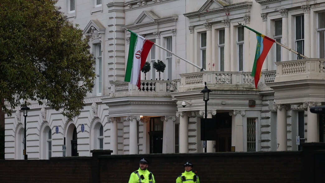 שגרירות איראן הסיתה צעירים בבריטניה להתגייס לקמפיין 