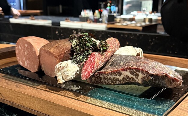 Born & Bred, סיאול