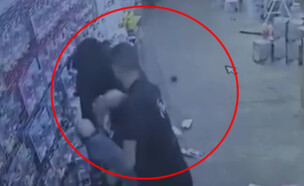 הקטטה במקס סטוק 