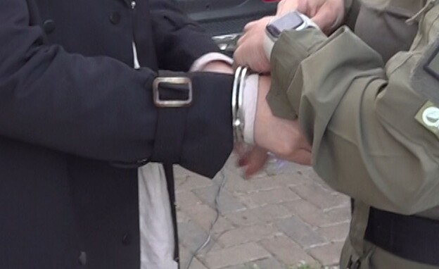 חקירת פרשיית 'דמות בהשאלה'