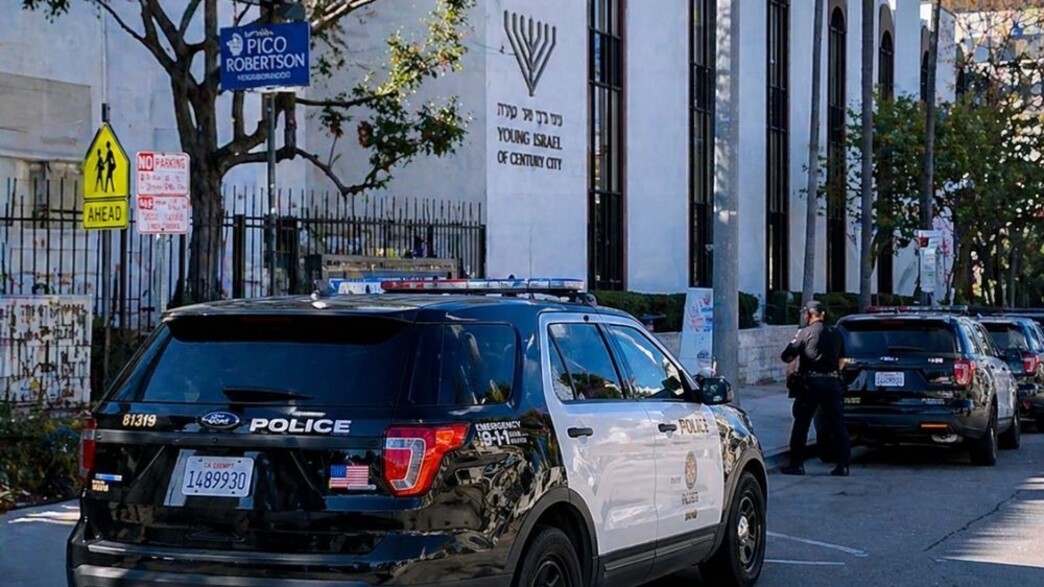 Attacked outside a synagogue in Los Angeles: “I thought this was the end”