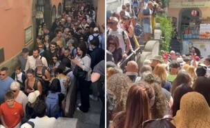 עומס תיירים אמאלפי איטליה (צילום: לפי סעיף 27א' לחוק זכויות יוצרים)