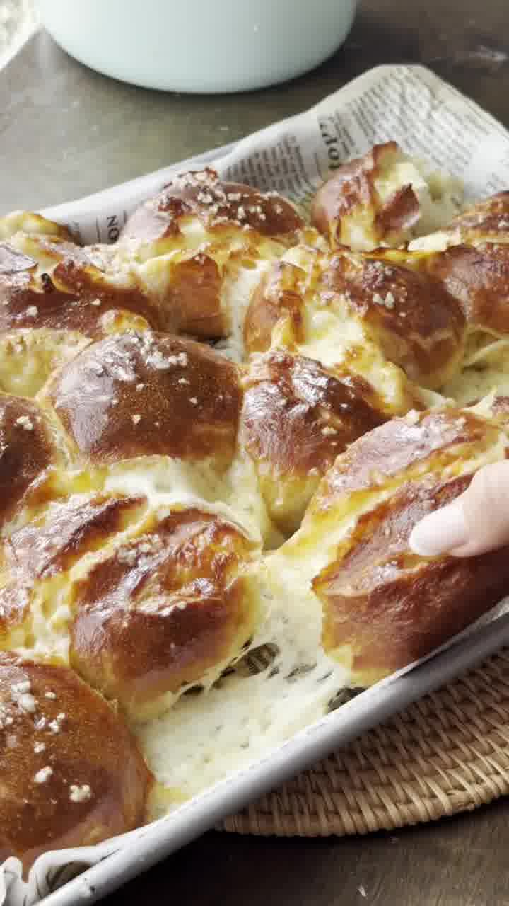 אל תגידו שלא הזהרנו - המילה וואו קטנה על המאפים האלה 