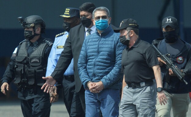 נשיא הונדורס לשעבר חואן אורלנדו הרננדס לאחר מעצרו נשיא הונדורס לשעבר חואן אורלנדו הרננדס לאחר מעצרו
