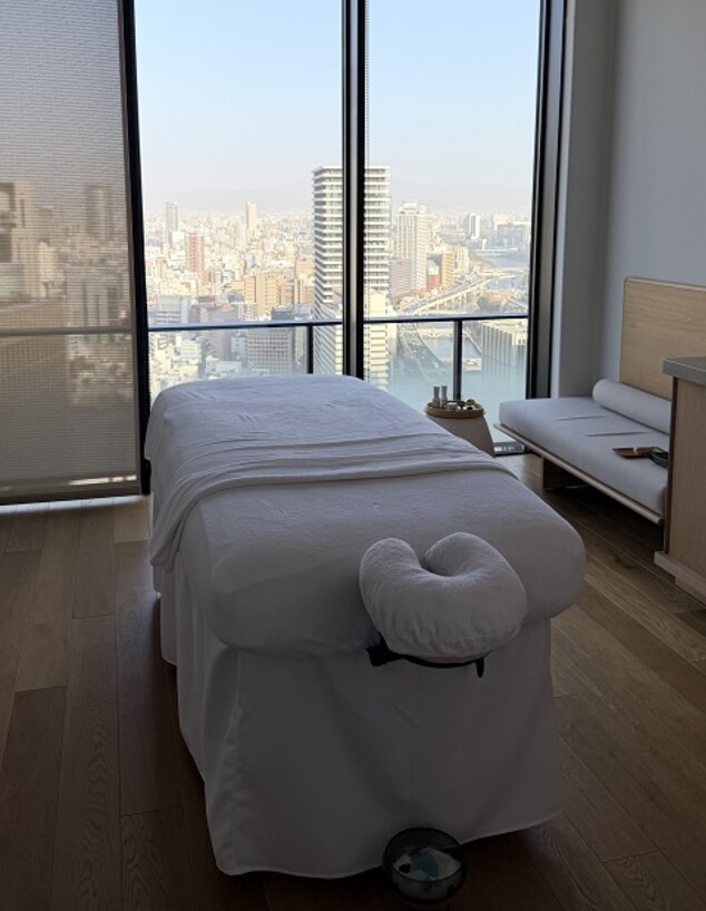 Four Seasons Hotel Osaka Four Seasons Hotel Osaka