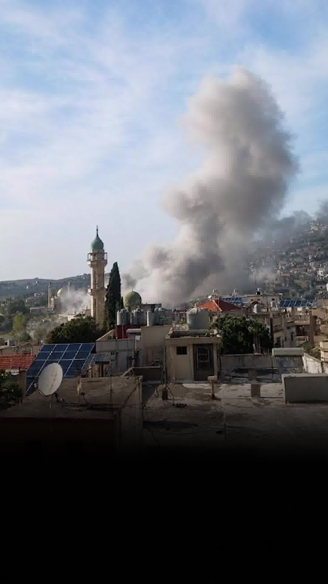 תקיפות צה"ל בלבנון ממשיכות: דיווחים על תקיפות בכפר ערבסאלים שבדרום המדינה
