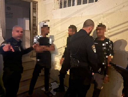 בלב שכונת מגורים: בית בושת נחשף בדירה בחדרה