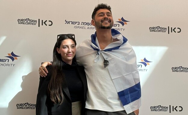 נועם בתן במסיבת עיתונאים לאחר חזרתו לארץ