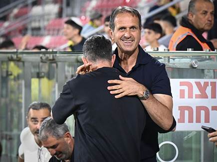 שואף להגיע הכי רחוק. לוי (ברני ארדוב) שואף להגיע הכי רחוק. לוי (ברני ארדוב)