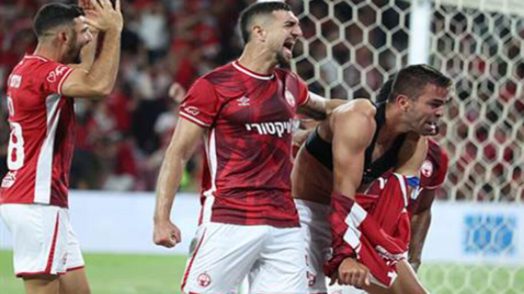 שחקני הפועל באר שבע חוגגים אליפות שחקני הפועל באר שבע חוגגים אליפות
