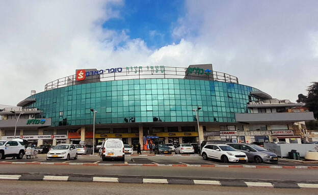 קניון שערי העיר, צפת. מתוך גוגל מפות קניון שערי העיר, צפת. מתוך גוגל מפות