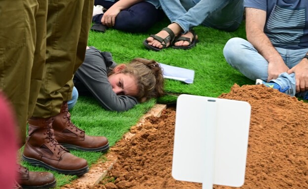 הלווייתו של רס"ן איתמר ספיר הי"ד בבית העלמין הצבאי הלווייתו של רס"ן איתמר ספיר הי"ד בבית העלמין הצבאי