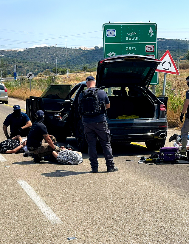 תפיסת חוליית חיסול בכניסה לחיפה תפיסת חוליית חיסול בכניסה לחיפה