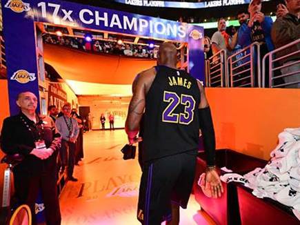 (Photo by Luke Hales/Getty Images) (Photo by Luke Hales/Getty Images)