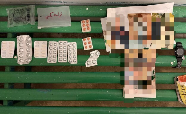 הדברים שנתפסו (צילום: שב"ס)