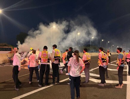 חשד לחיסול: גבר נהרג בפיצוץ רכב בכביש 2 סמוך למחלף אור עקיבא