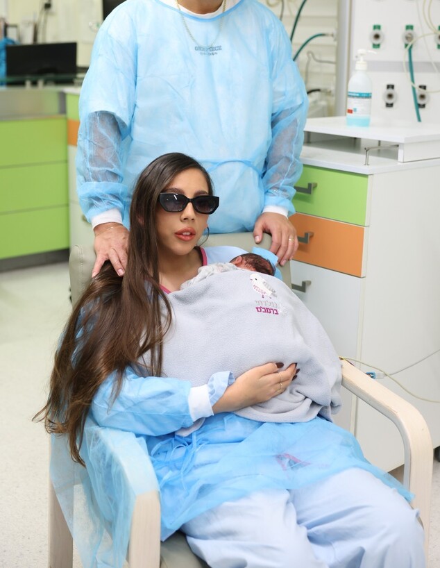 גל טייב מתמודדת עם מחלת המיאסטניה גל טייב מתמודדת עם מחלת המיאסטניה